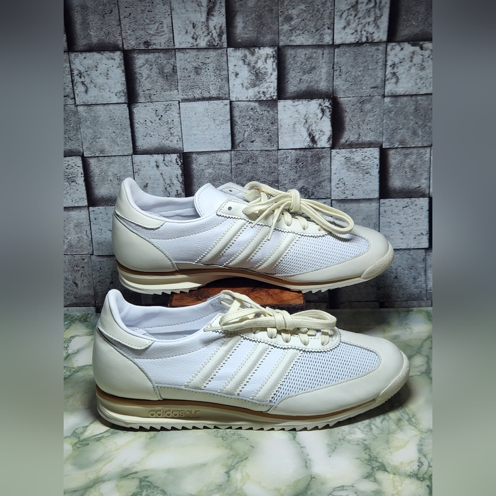Adidas SL 72 Women's Sneaker Shoes Size 9  White Luxury Pack  JH9887